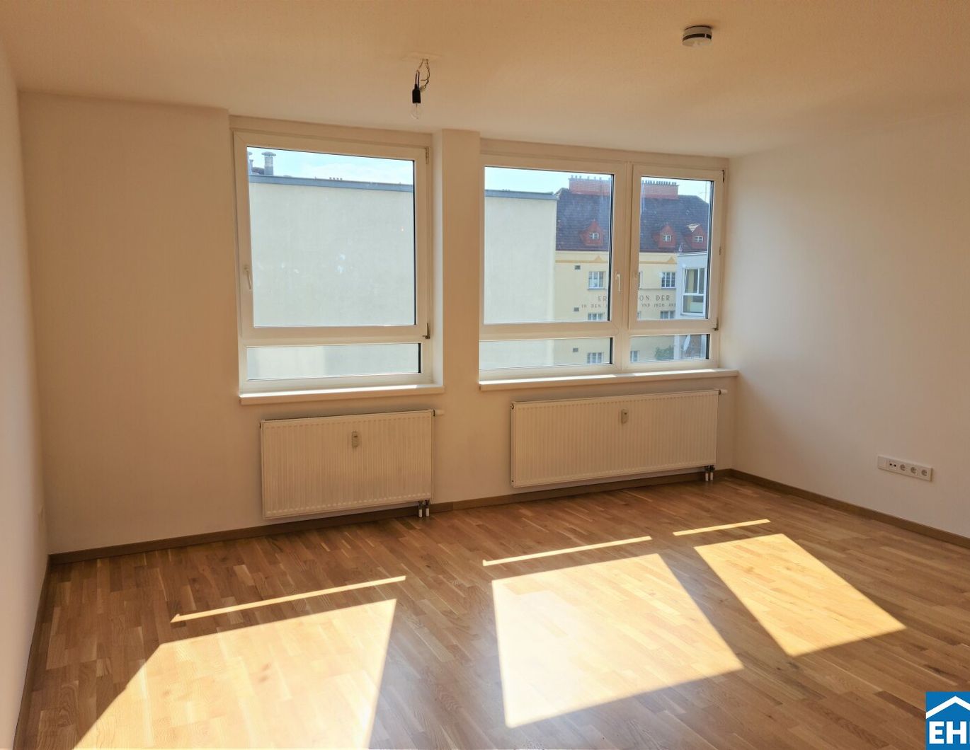 Schöne 2 Zimmerwohnung bei der Millennium City!