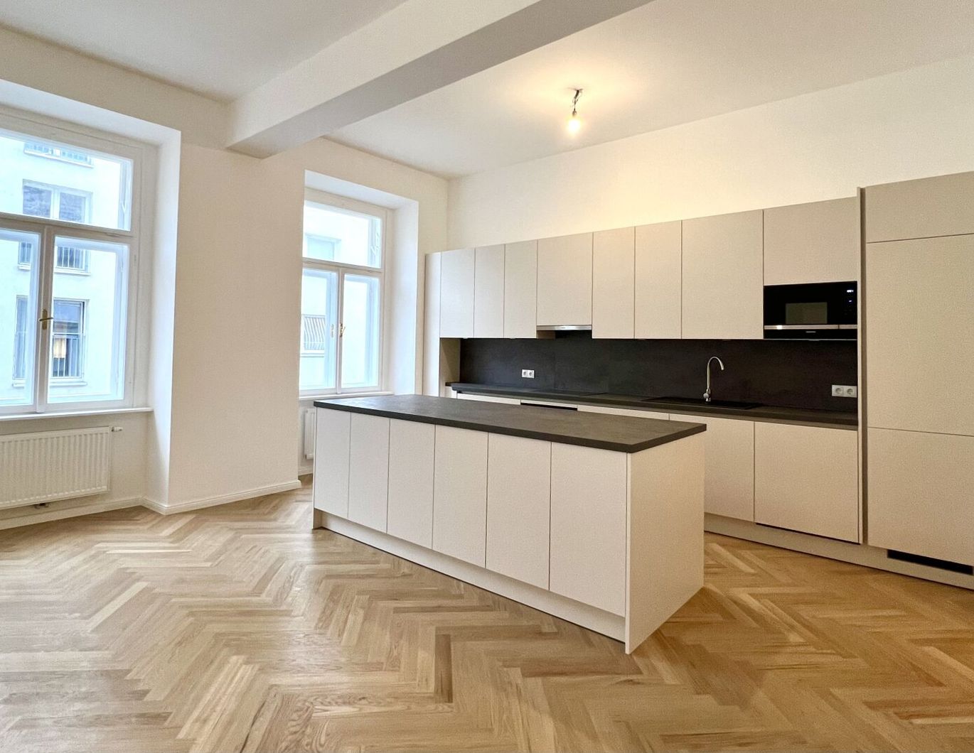 Praterstraße - Hochwertig ausgestattete und zentral begehbare Wohnung in Bestlage des 2. Bezirks