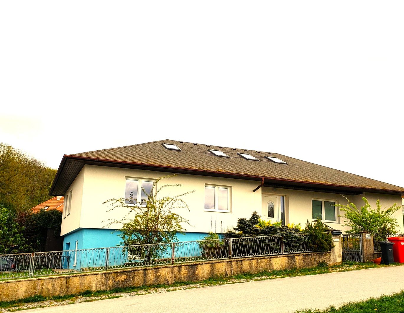 Großzügiges generalsaniertes 370m² Einfamilienhaus mit Garten, Würnitz 30 Min. von Wien, prov.-fr.