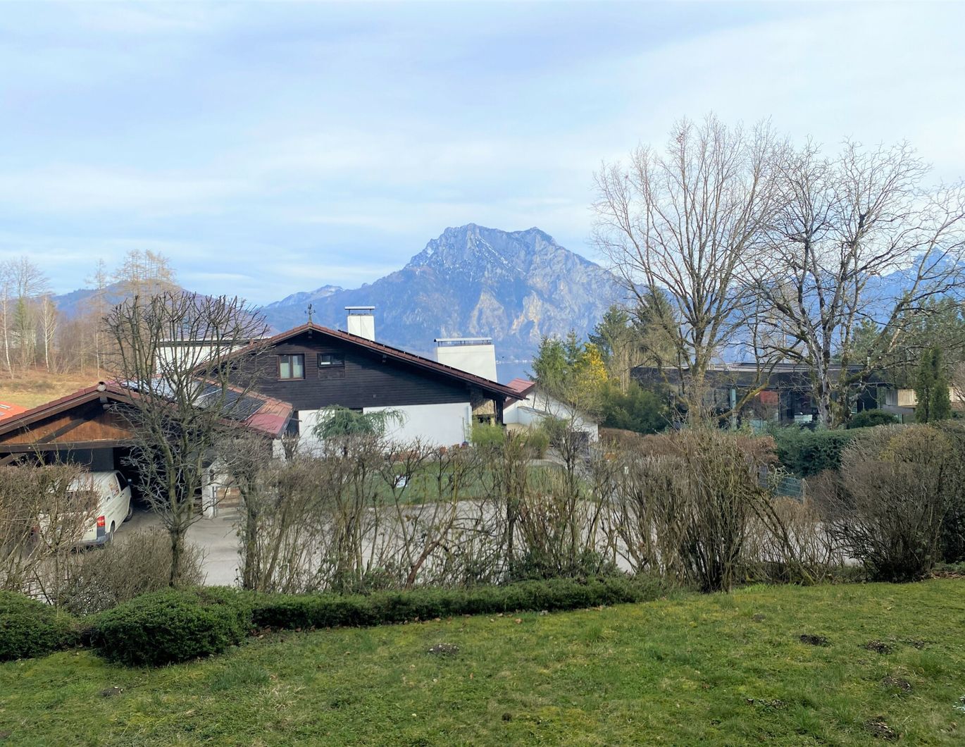 Renovierte 2-Zimmer Eigentumswohnung mit Traunsteinblick - Zweitwohnsitz möglich
