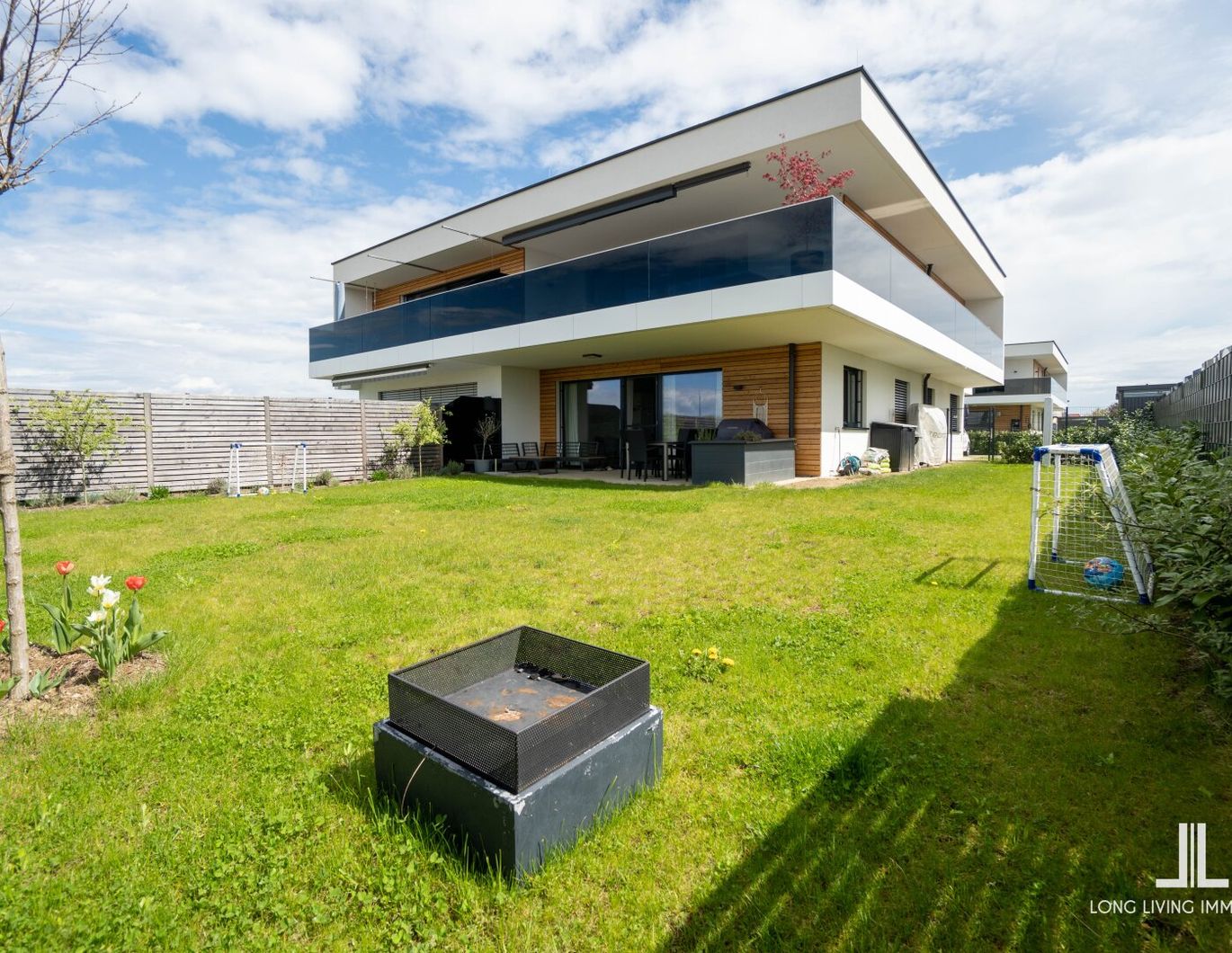 Exklusive 4-Zimmer-Gartenwohnung - stilvoll, modern & neuwertig!