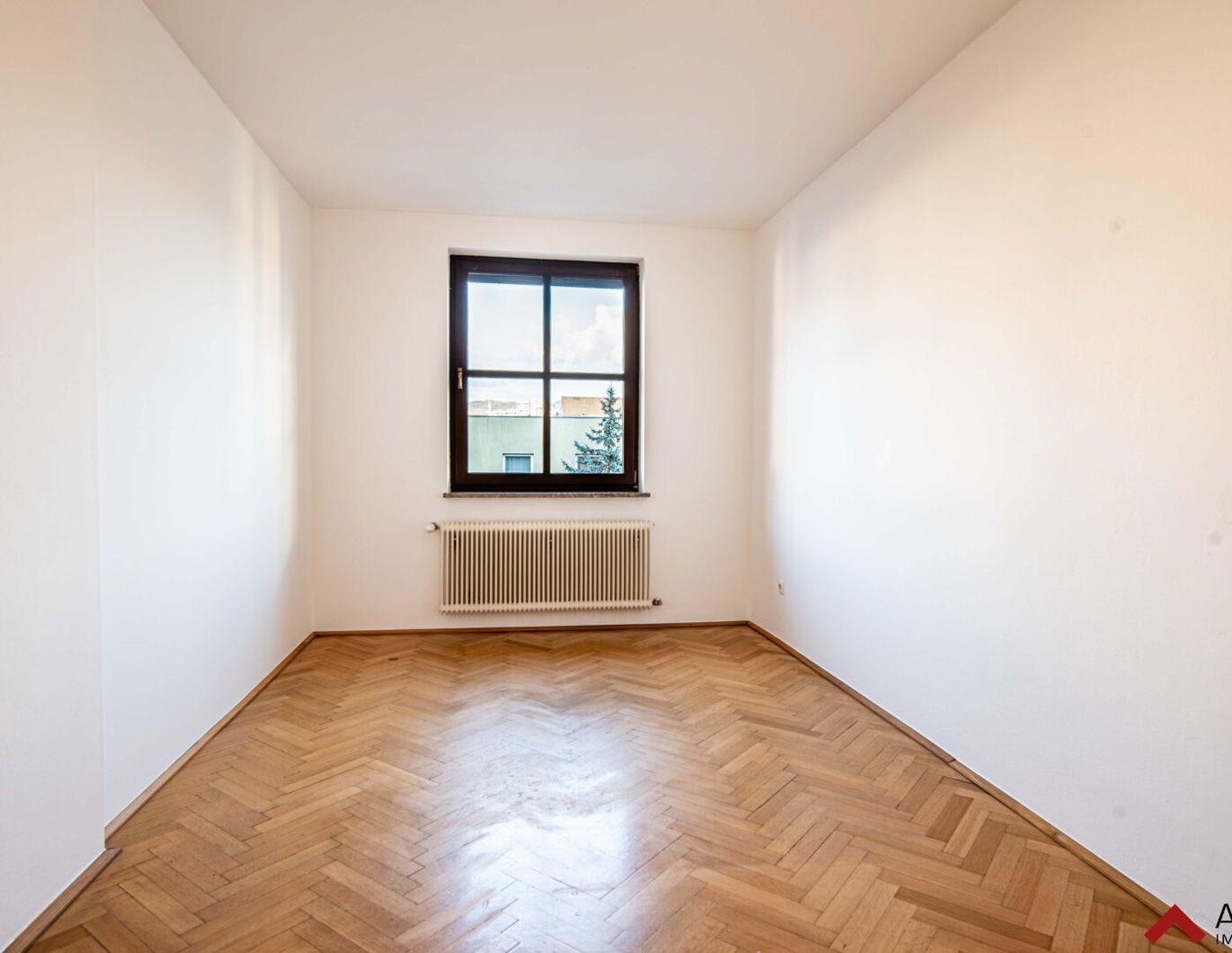 Geräumige Altbauwohnung nahe Unionkreuzung