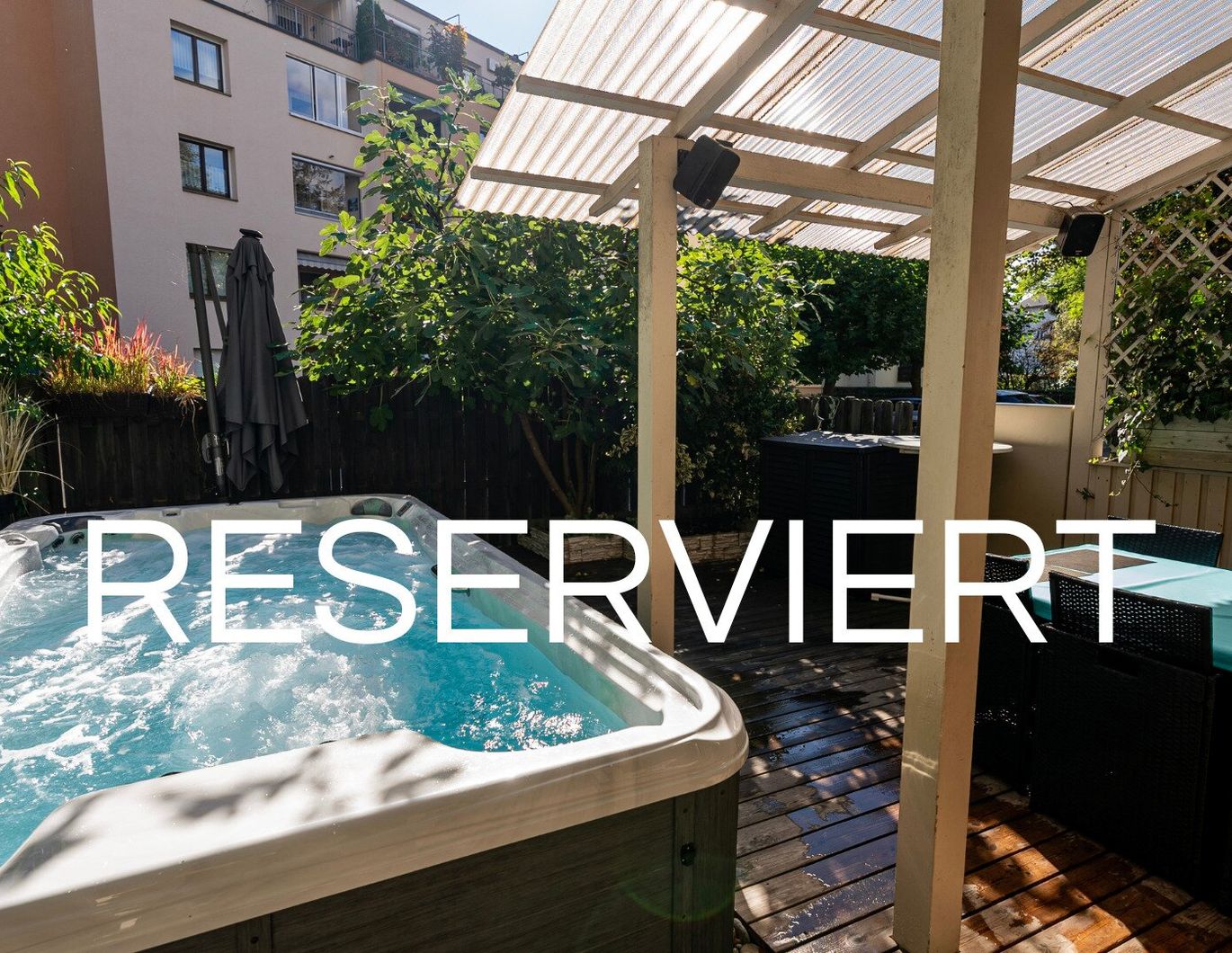 RESERVIERT: Traumhaftes Wohnen in Bregenz mit Seenähe: Eckreihenhaus mit zwei großzügigen Terrassen und Swimspa!