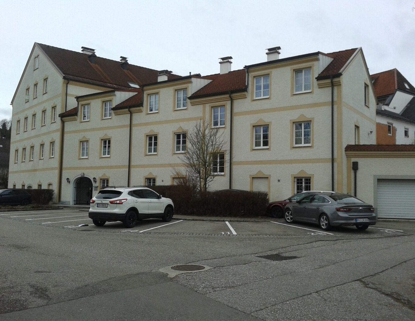 Gemütliche 2-Zimmer-Wohnung mit Küche in ruhiger Wohnlage in Obernberg