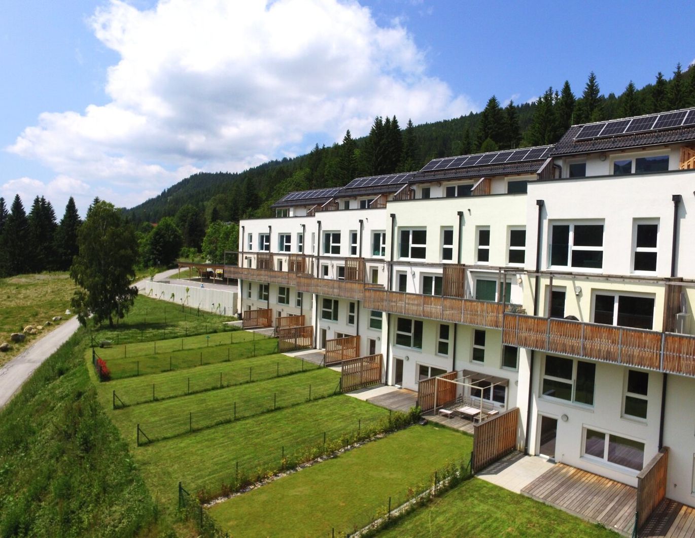 Mehr als nur eine Ferienwohnung - die Gartenmaisonette mit unverbaubarem Ausblick!