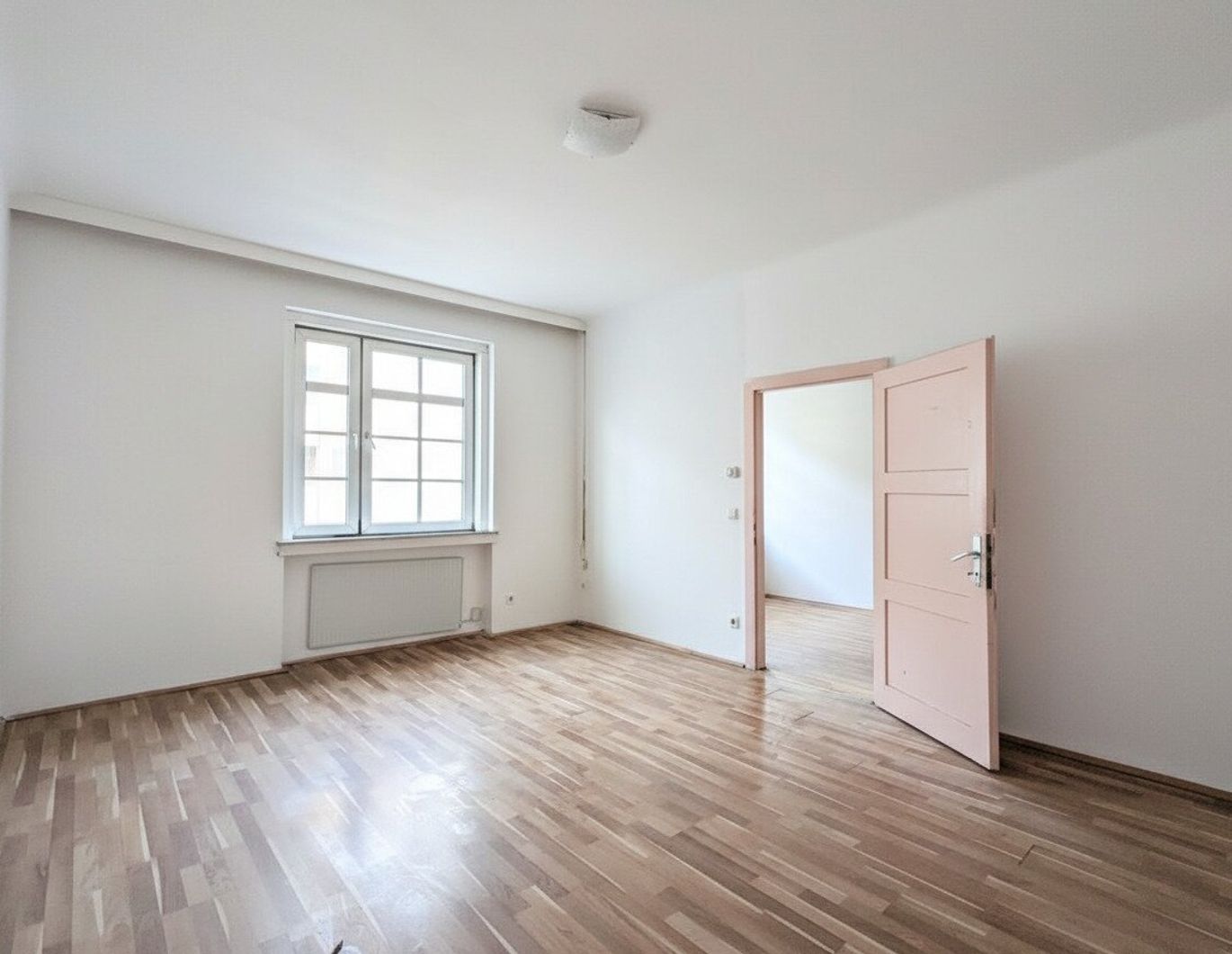 ++NEU++ 3-Zimmer Altbau-Wohnung (sanierungsbedürftig) mit viel Potenzial!