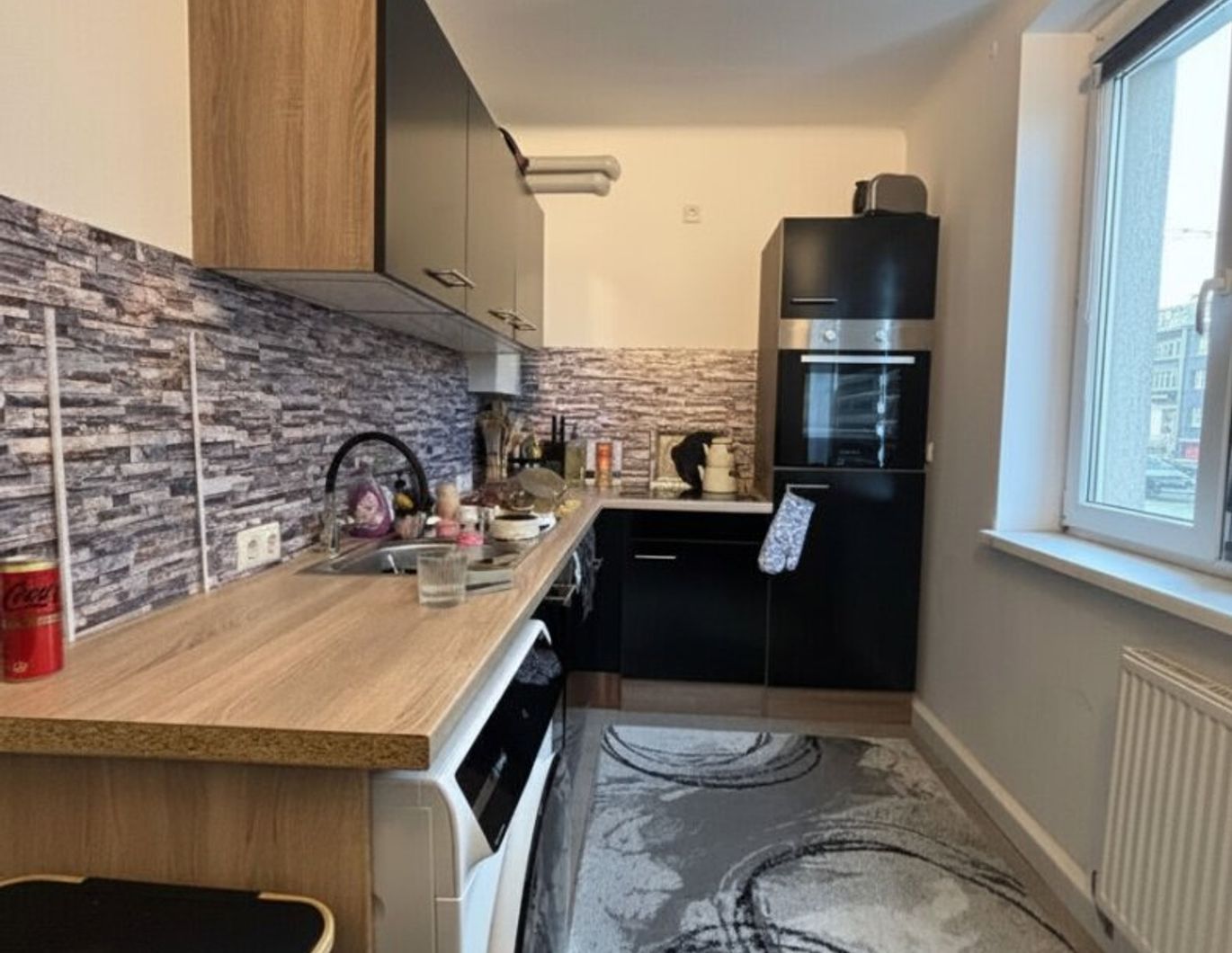 Großzügige 3-Zimmer-Wohnung mit Balkon in zentraler Lage von Wels! Verfügbar ab 01.02.2026!