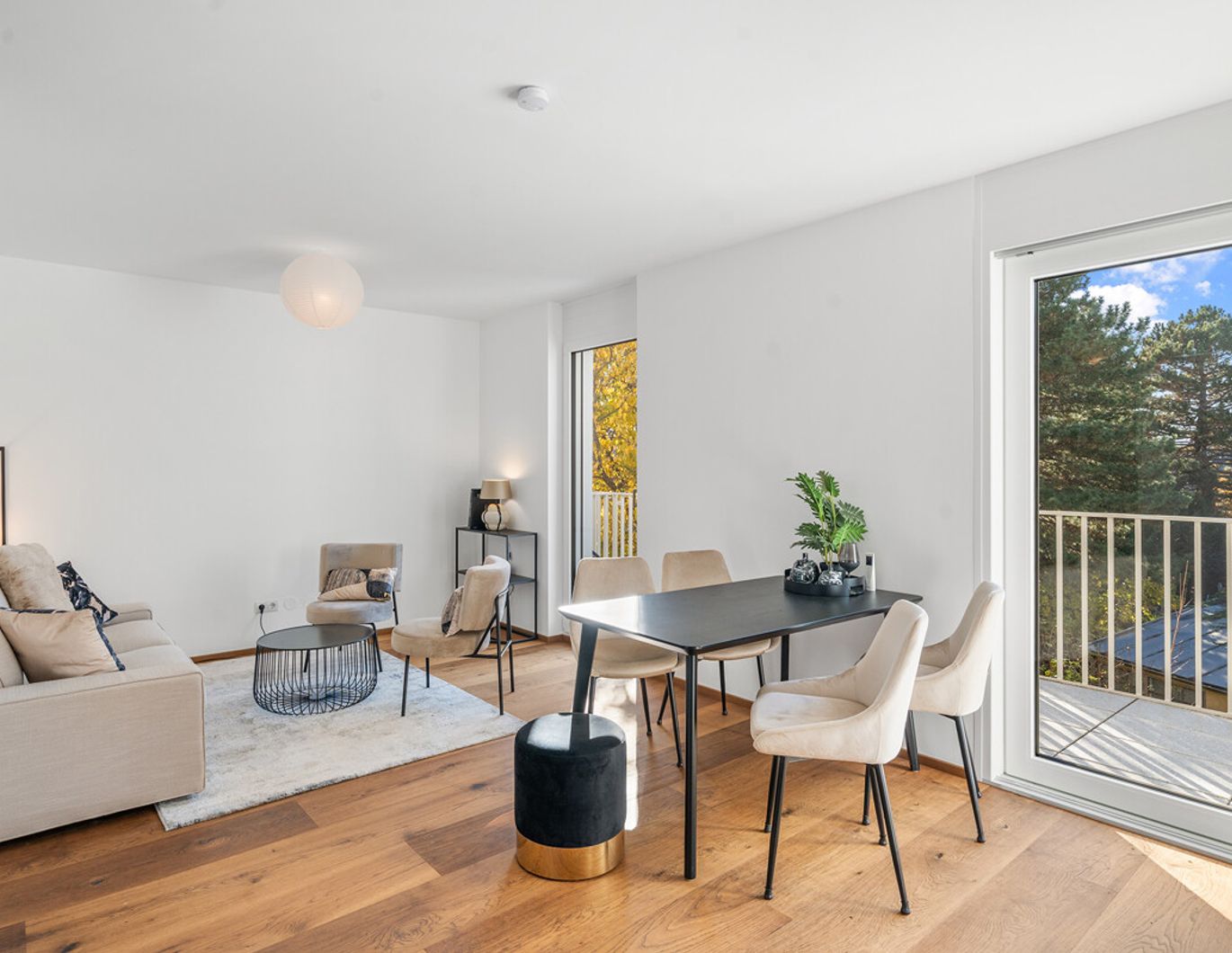 Sehr helle DG-Wohnung direkt bei der Alten Donau