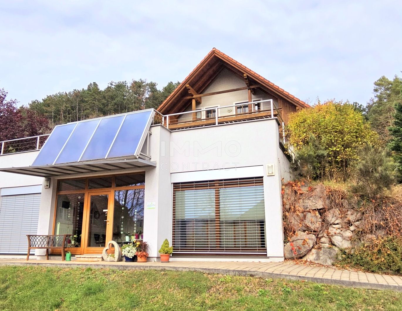 Behagliches Zuhause mit Ausblick - Wohnen und Arbeiten in natürlichem Ambiente - Weinkeller inkl.