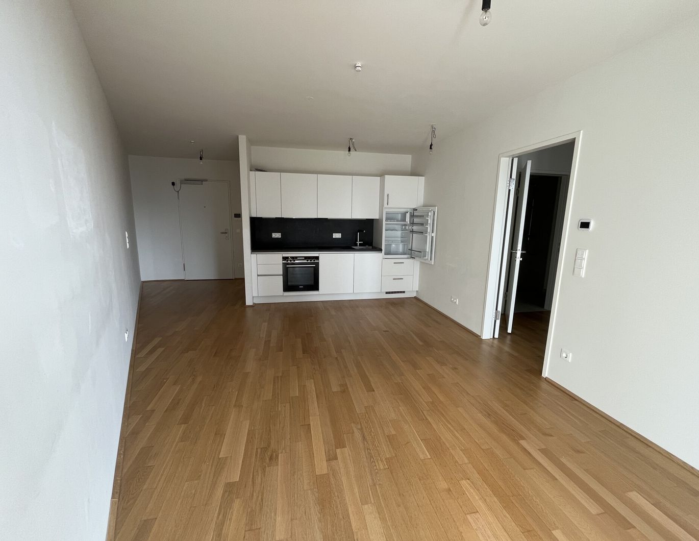 BelView Apartments: 2-Zimmer-Wohung mit kleinem Balkon im 11. Stock - zu mieten in 1100 Wien