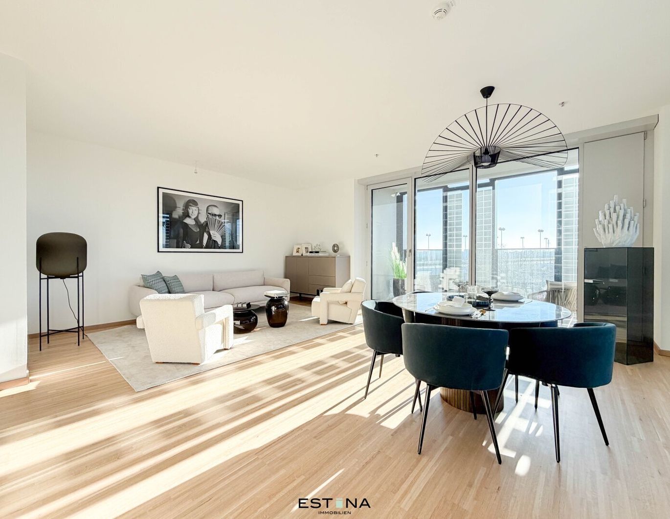 DC2 - Ein Statement aus Glas, Licht und Eleganz