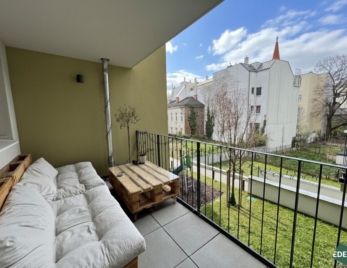 Moderne 3-Zimmer-Wohnung mit Loggia direkt bei der U3