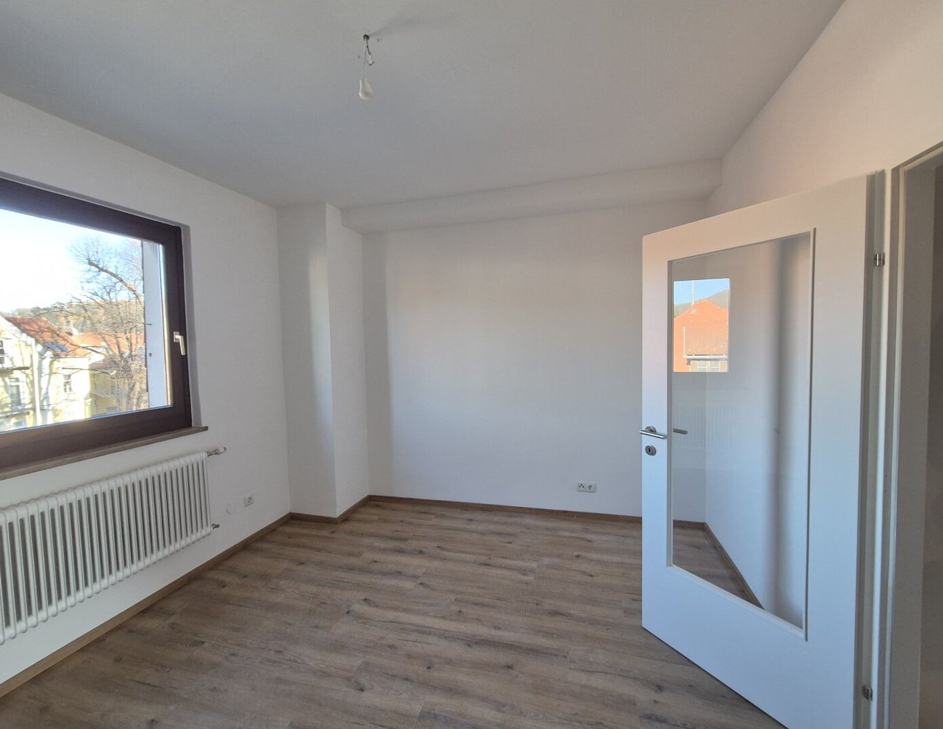 **Sanierte 1-Zimmer-Wohnung in der Mariatroster Straße** - ab 15. Dezember verfügbar!