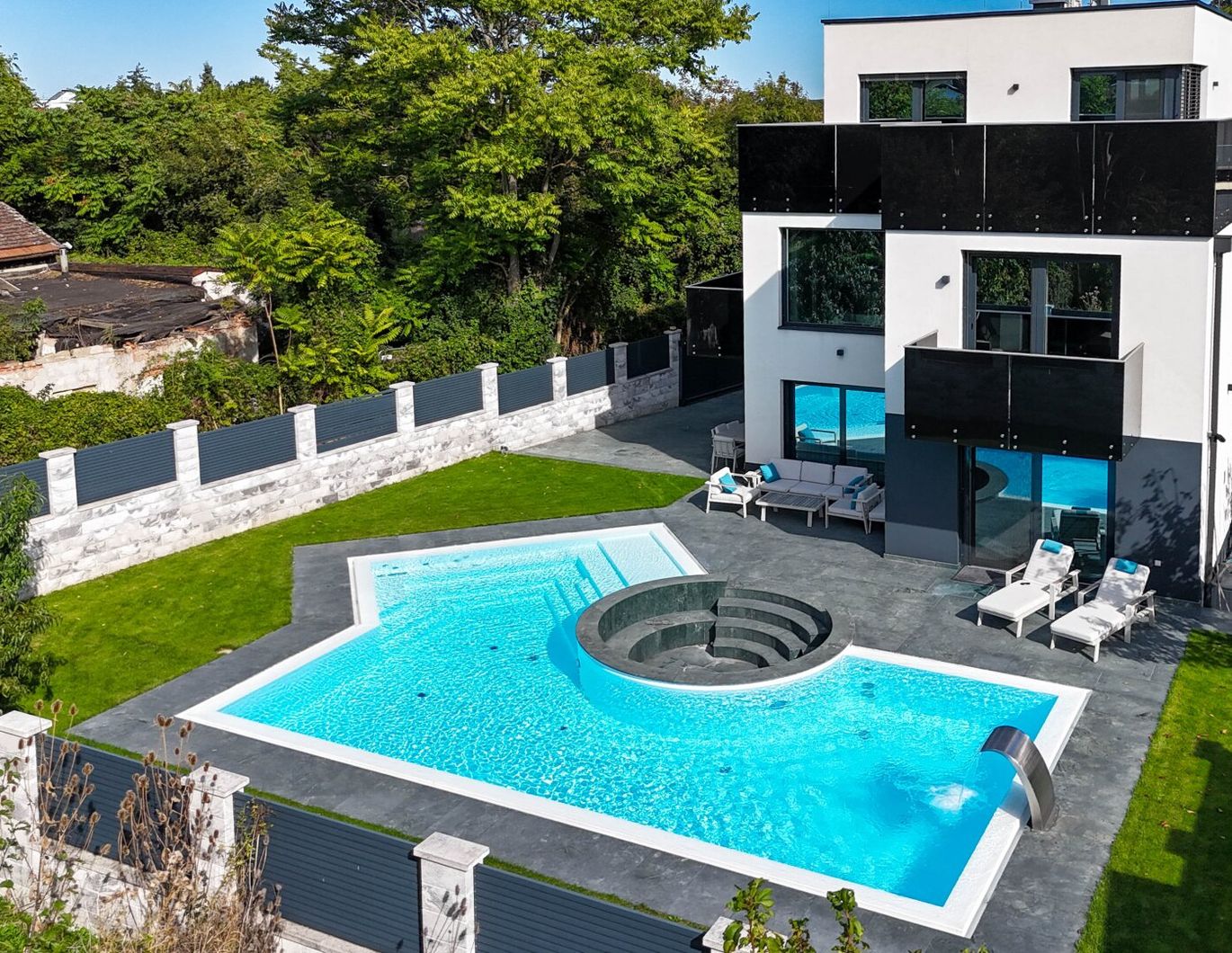 Exklusive Villa in Perchtoldsdorf - Großzügigkeit trifft auf Eleganz