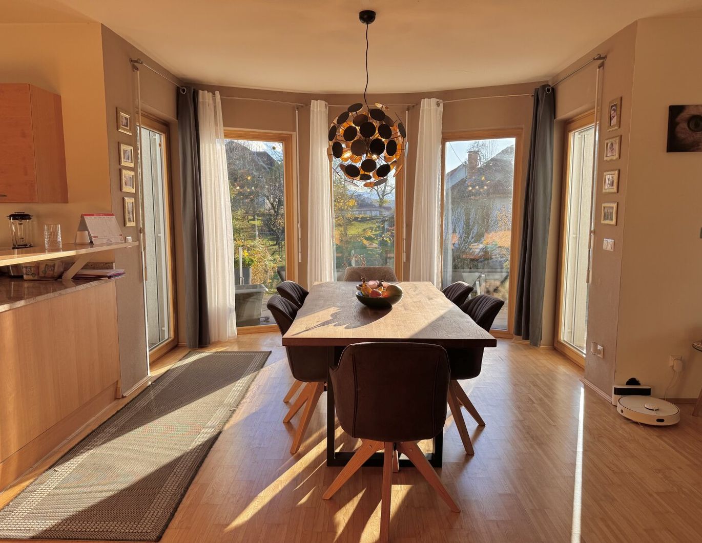 Gemütliches Einfamilienhaus mit großem Garten