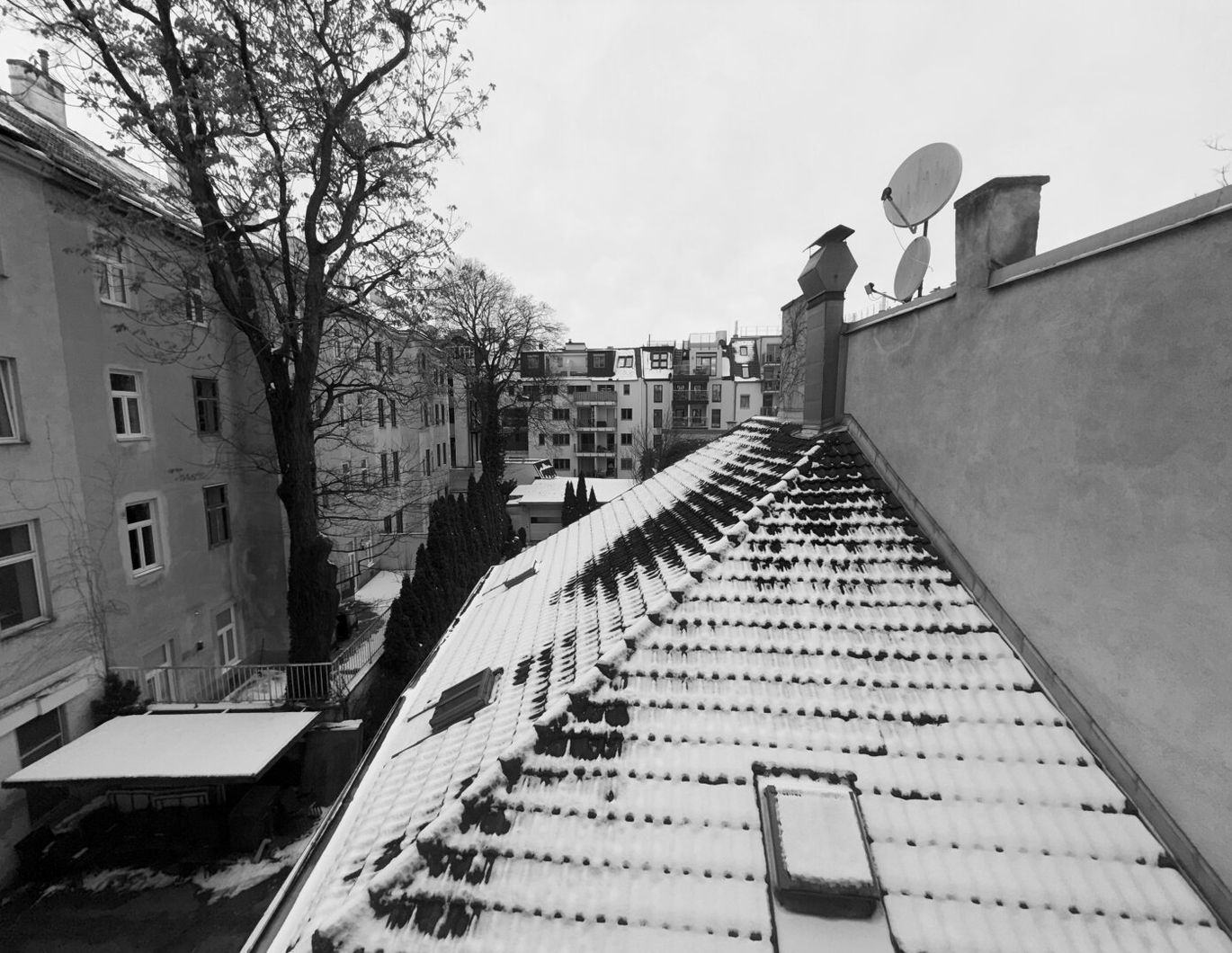 AltbauWohnung renovierungsbedürftig in sehr guter Lage