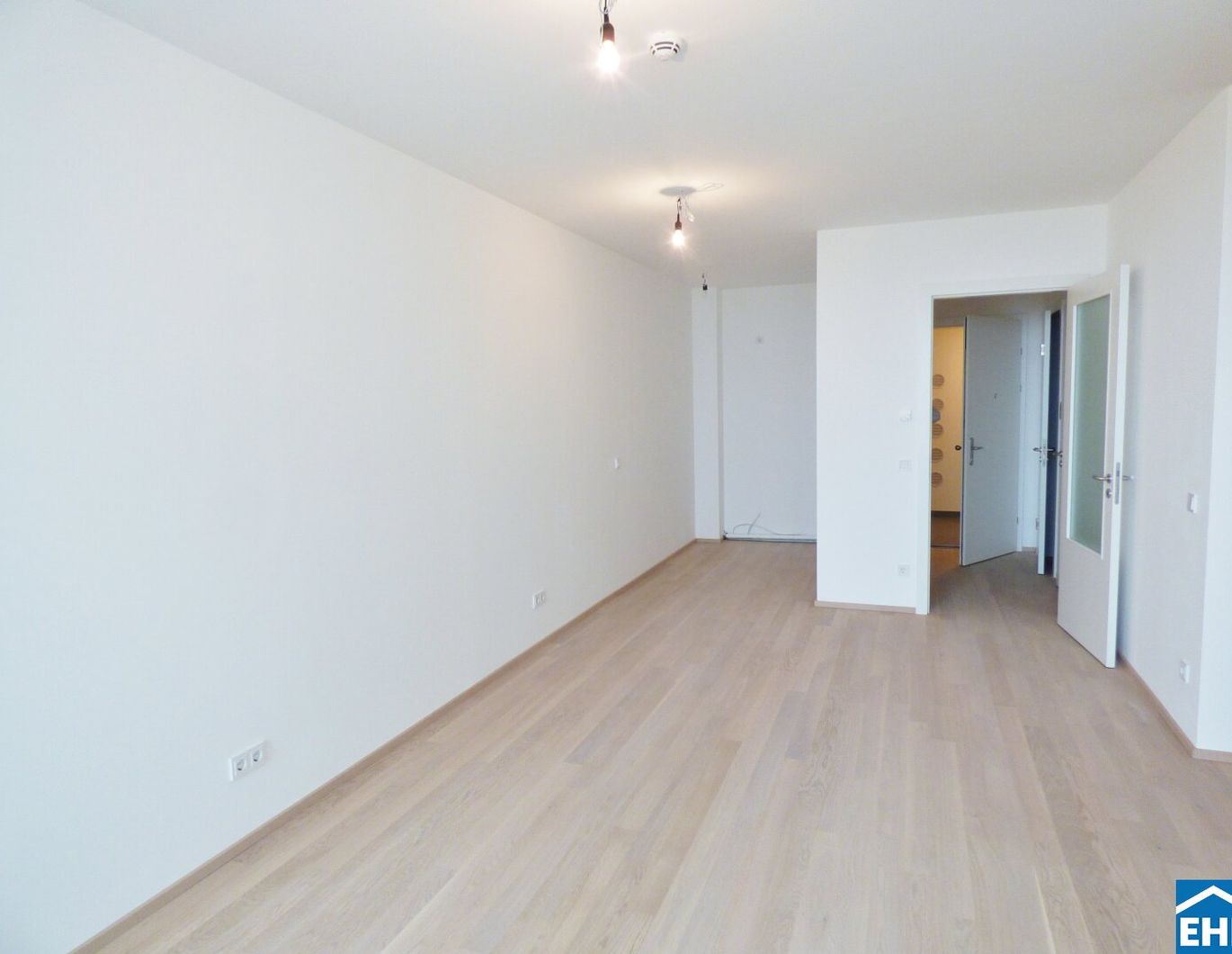 1,5-Zimmerwohnung mit Balkon bei der U1!