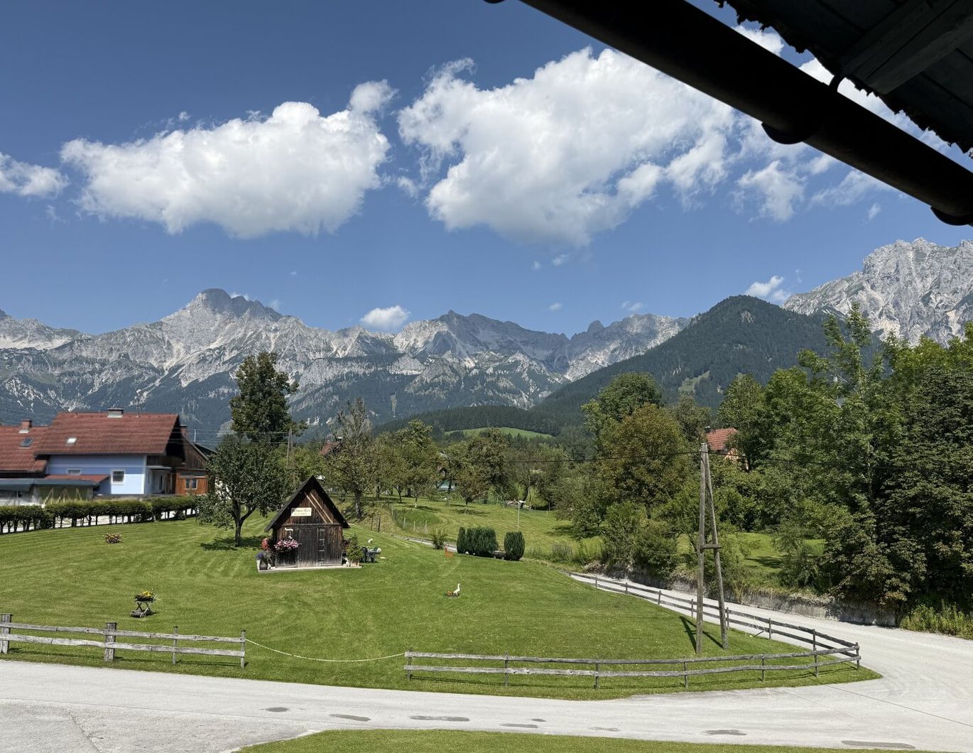 Mietwohnung mit 2 Schlafzimmer, herrlicher Blick auf die Haller Mauern!