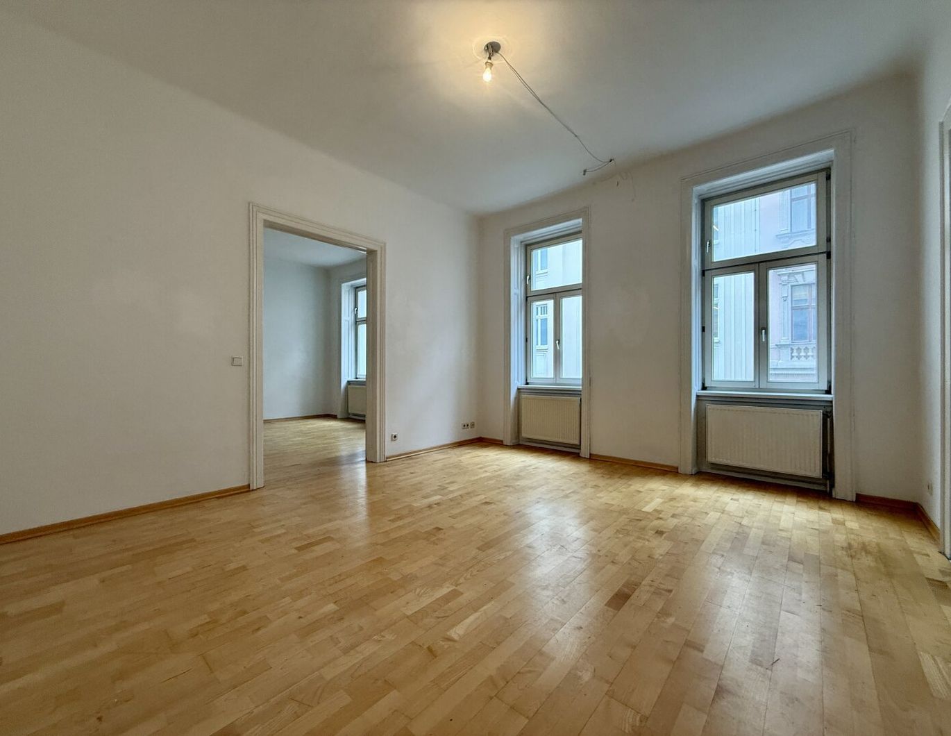 Zentrum in GEH NÄHE! Wunderbare 2 Zimmer Wohnung in Top Mikrolage