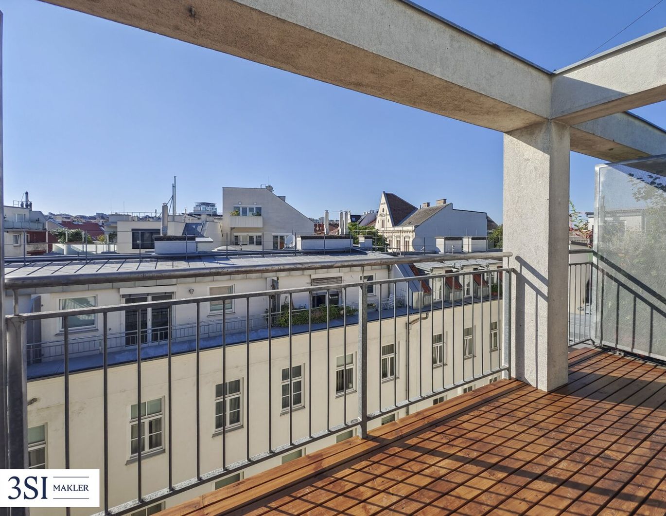 Dachmaisonette mit Terrasse und Taumblick nähe Schlossquadrat!