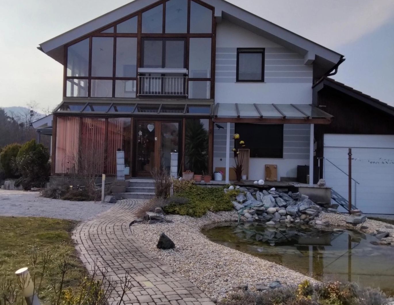 WIESEN , schöne Ruhelage, traumhafte Liegenschaft mit Wintergarten, Pool, Biotop, 4 Garagen etc. (Provisionsfrei)