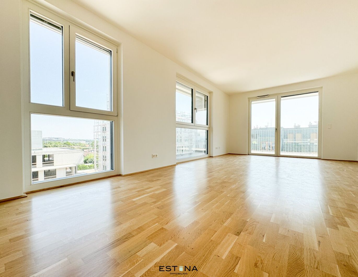 Nähe U1 Altes Landgut - Erstbezugswohnung mit Freifläche und Abstellraum