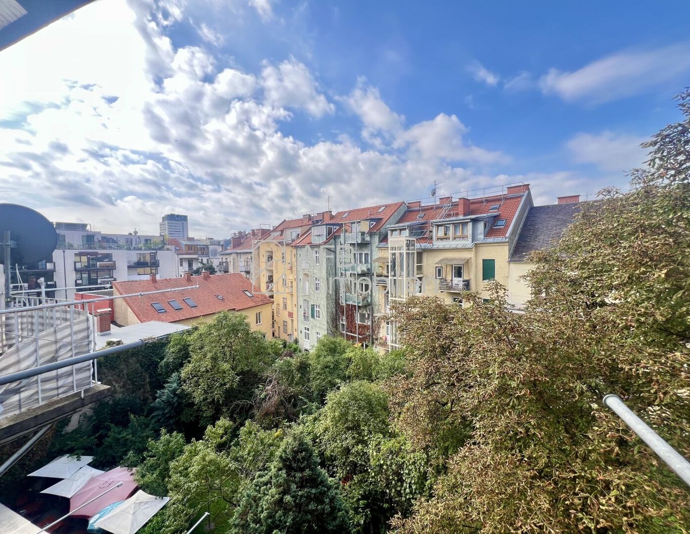 2,5 Zimmer-Altbauwohnung Nähe Dietrichsteinplatz