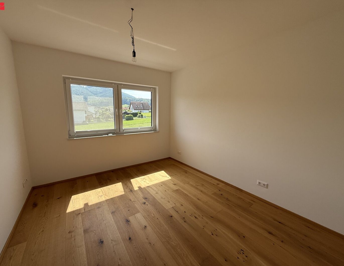 Lichtdurchfluteter Wohntraum mit Grünblick!