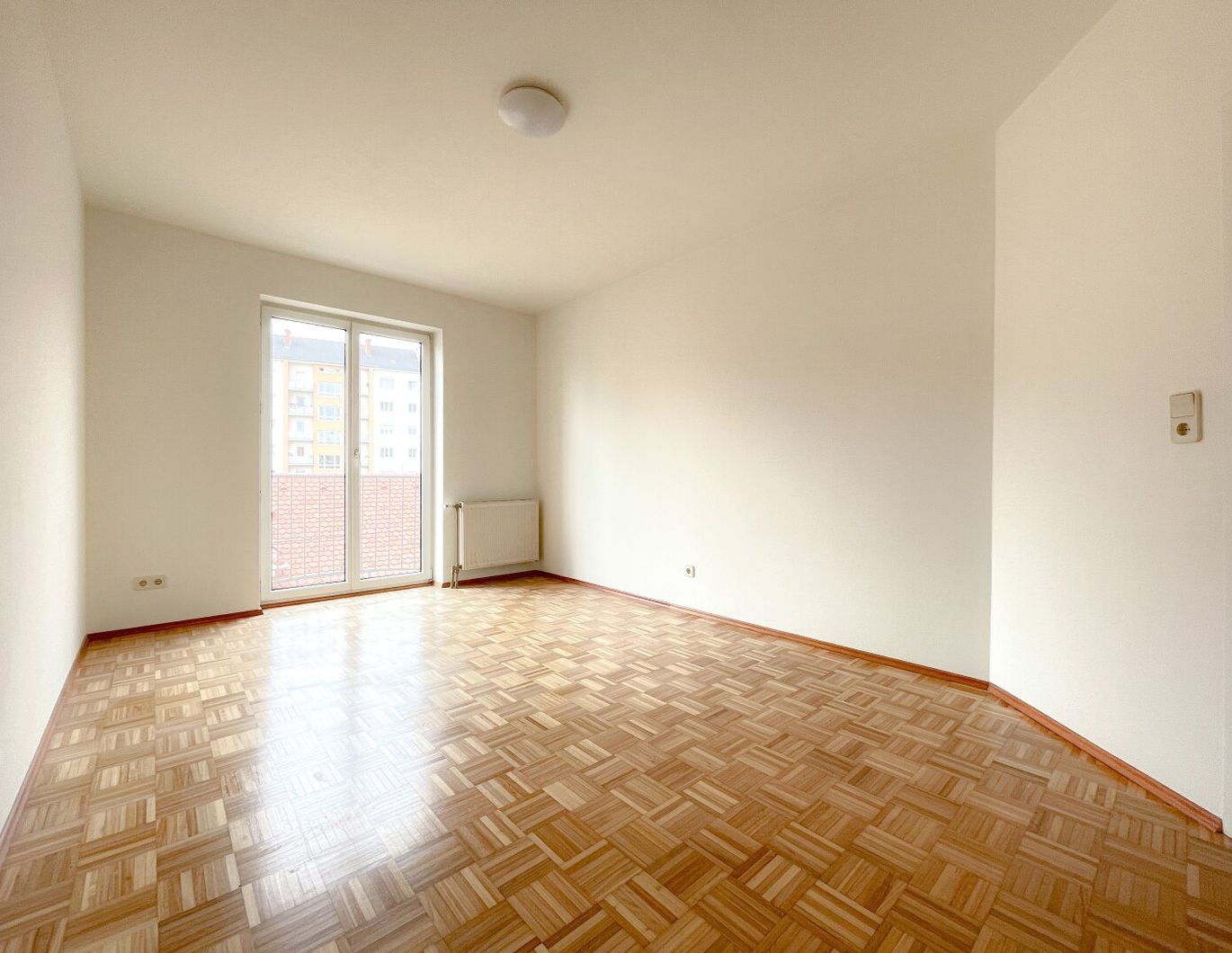 Perfekt als 2er WG geeignet - Sonnige 2,5-Zimmer-Wohnung mit Extraküche nahe der Mur
