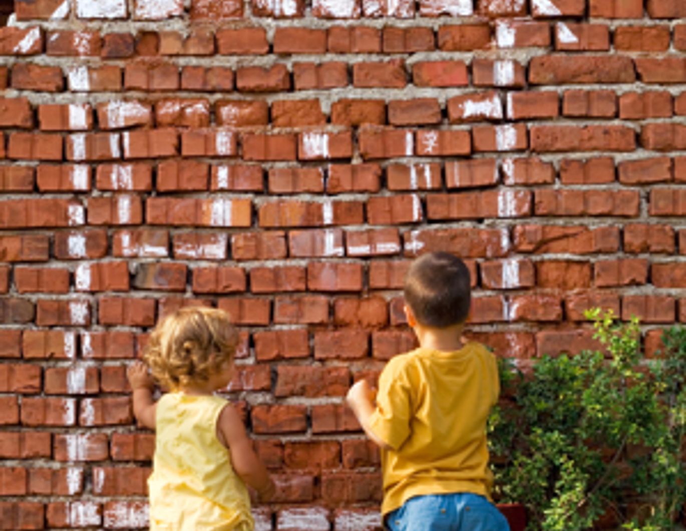 2-Zimmer-Wohnung im 1. OG mit 2 Balkonen