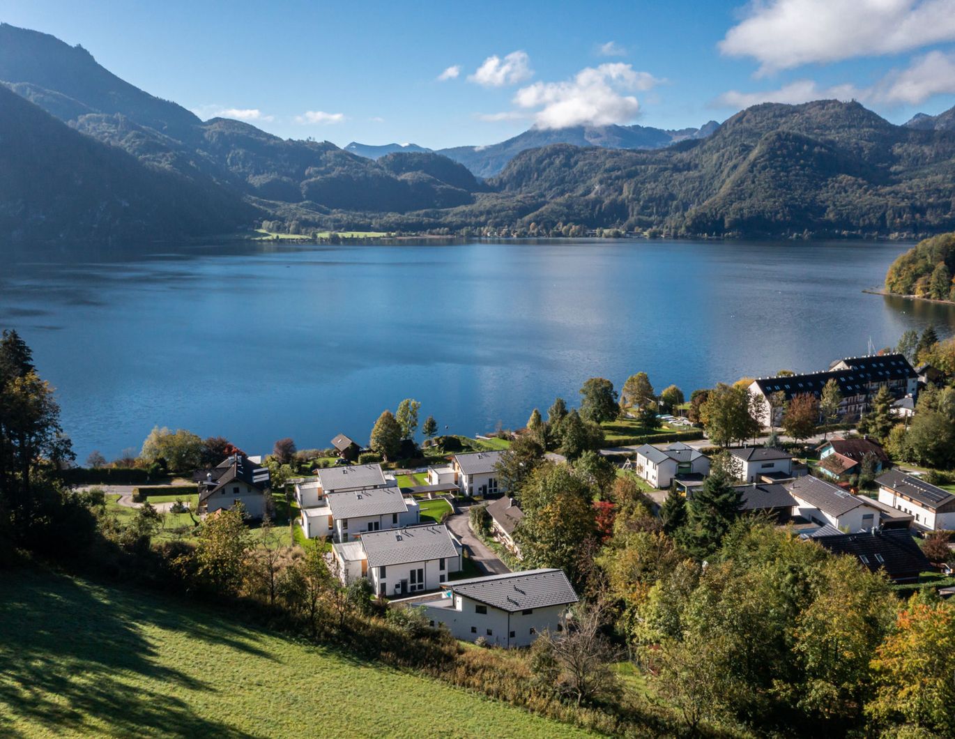 3 Zimmer Gartentraum mit privatem Seezugang am Mondsee | sofort bezugsfertig