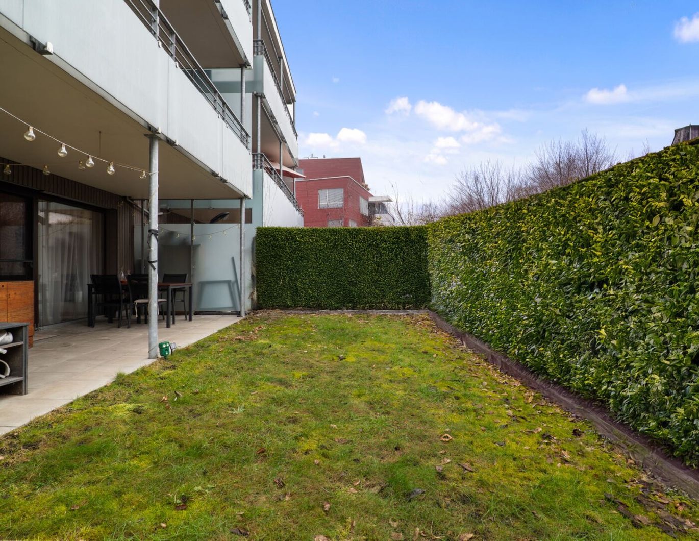 Dornbirn: Moderne 2-Zimmer-Wohnung mit großem Garten und Terrasse