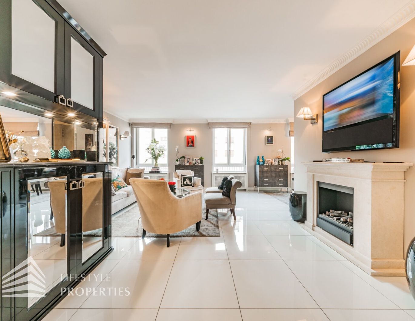 Möbliertes 4-Zimmer Luxus-Apartment in absoluter Bestlage, Nähe Stephansplatz