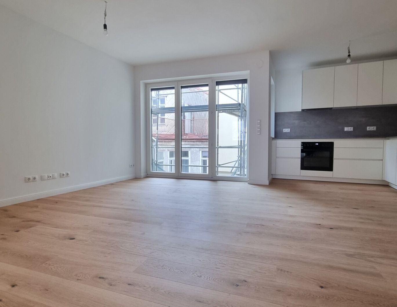 Dachgeschoß Erstbezug, 3 Zimmer mit Balkon