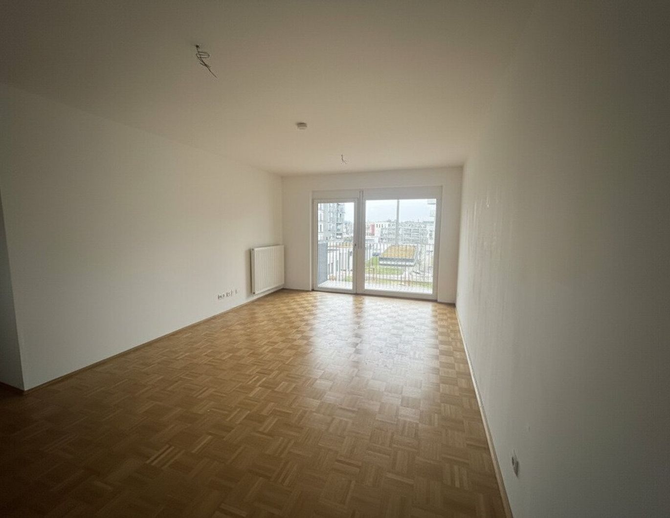 3 Zimmerwohnung mit Balkon und unbefristetem Mietvertrag