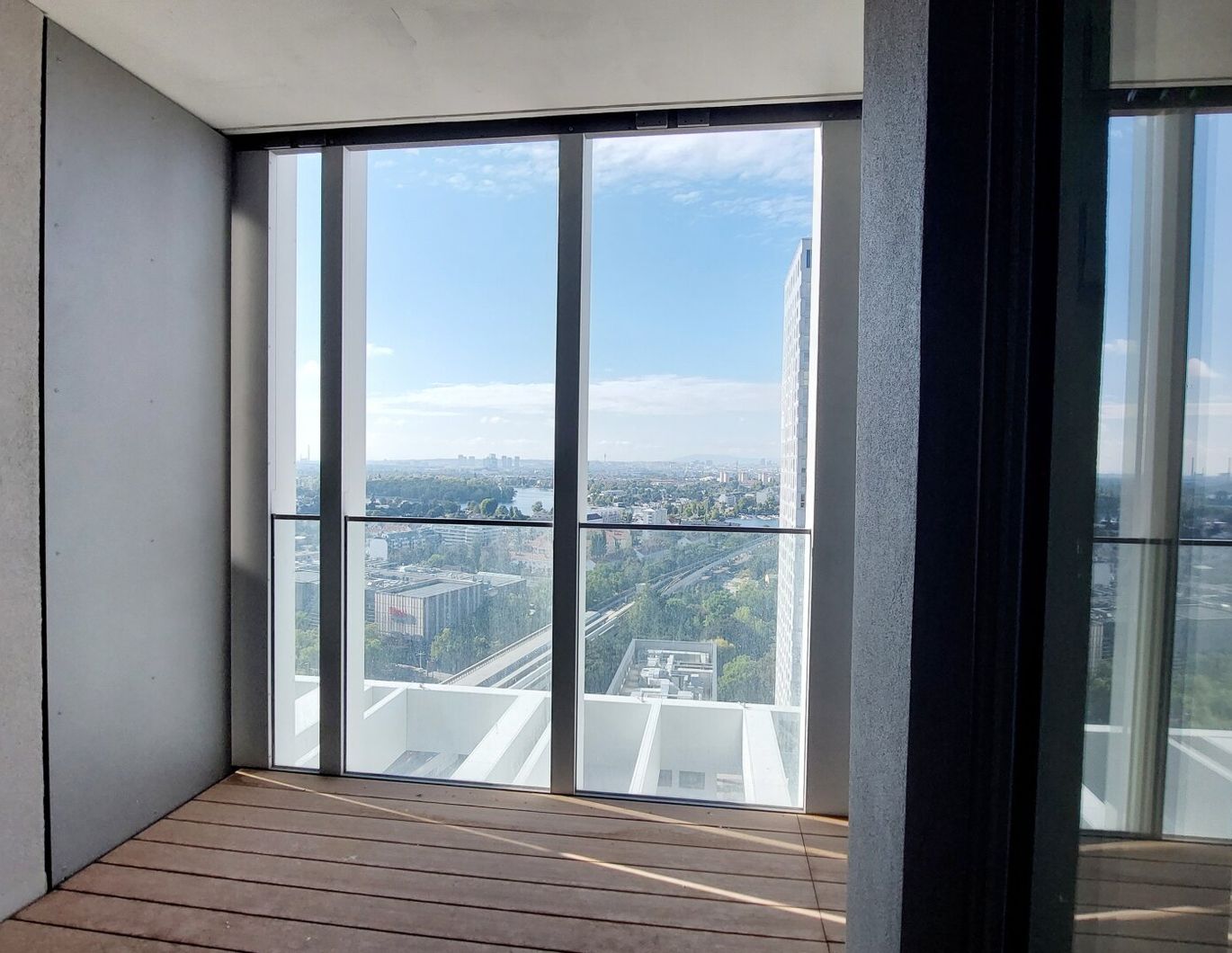 TOWER HOMES - Erstklassige Ausstattung & Rooftop Wellness