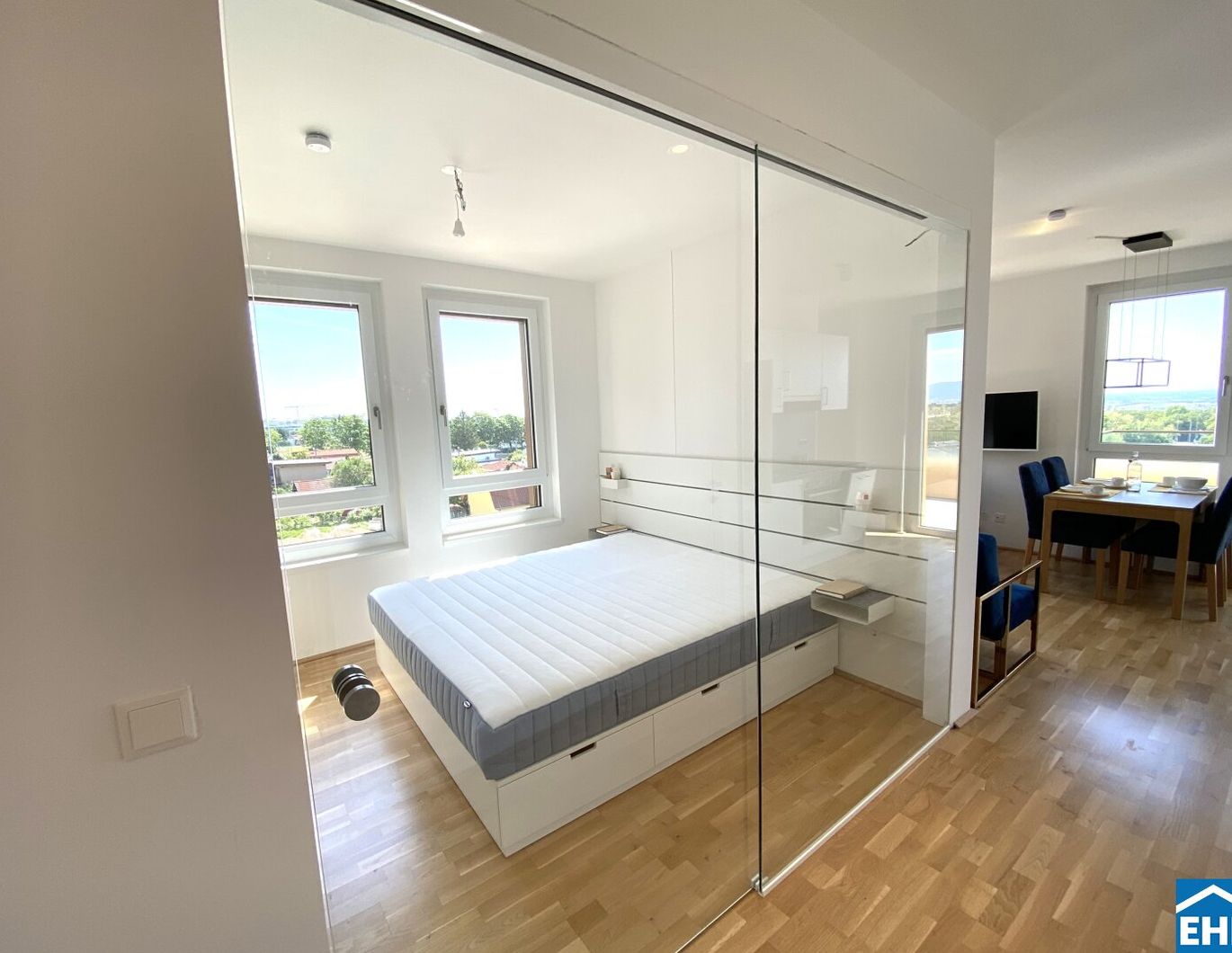 Möblierte 3 Zimmer Wohnung mit Balkon!