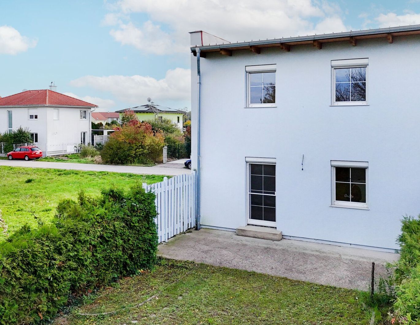 Gemütliches Zuhause mit Garten und 2 Stellplätzen in ruhiger Lage