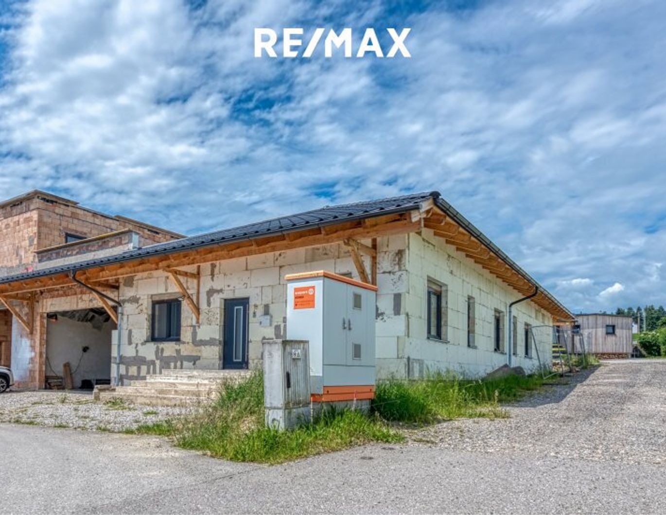 Gewerbeliegenschaft mit Bungalow in Puchkichen zu kaufen