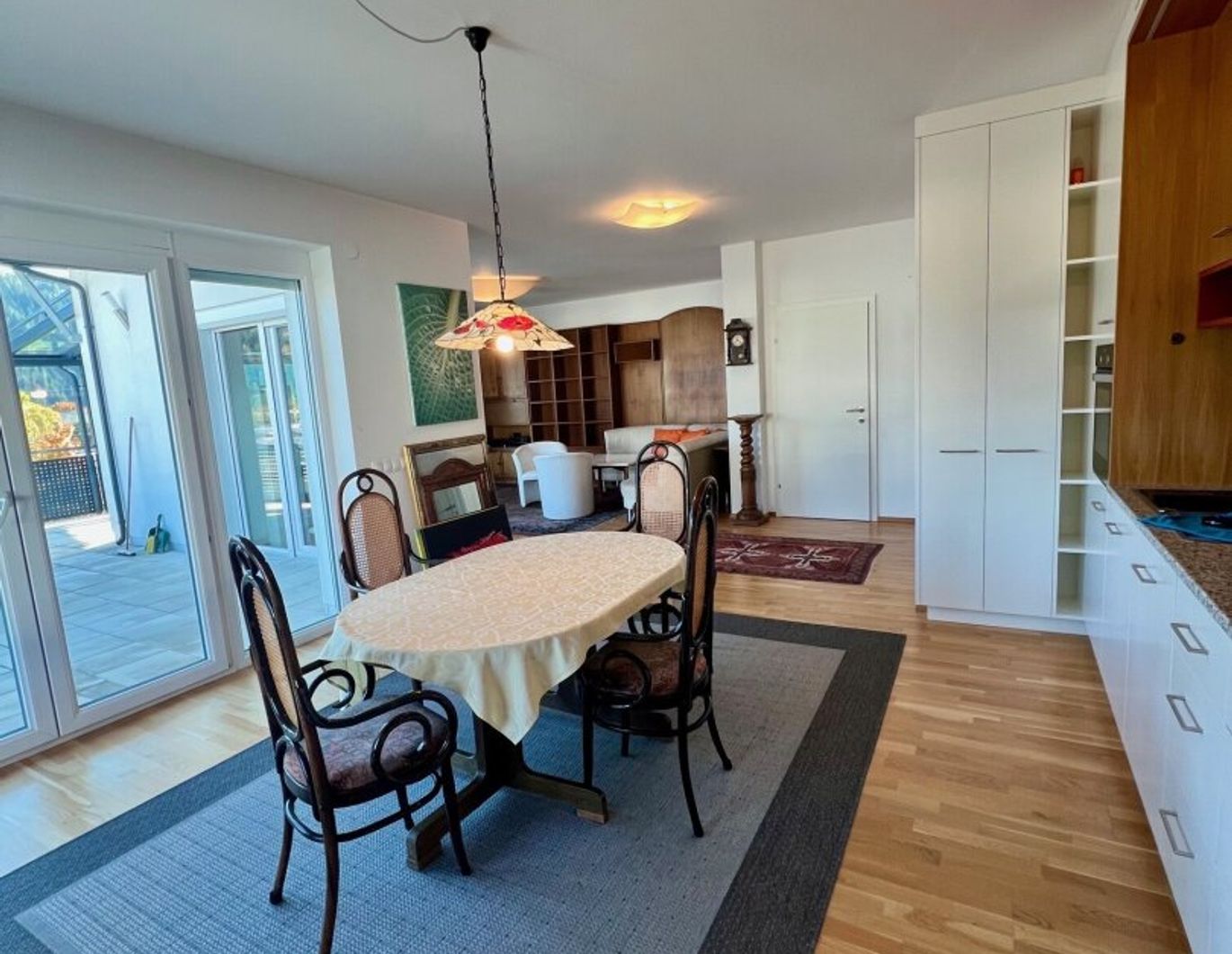 Traumhafte Dachgeschoßwohnung in St. Veit: 121m² mit Terrasse und Lift!