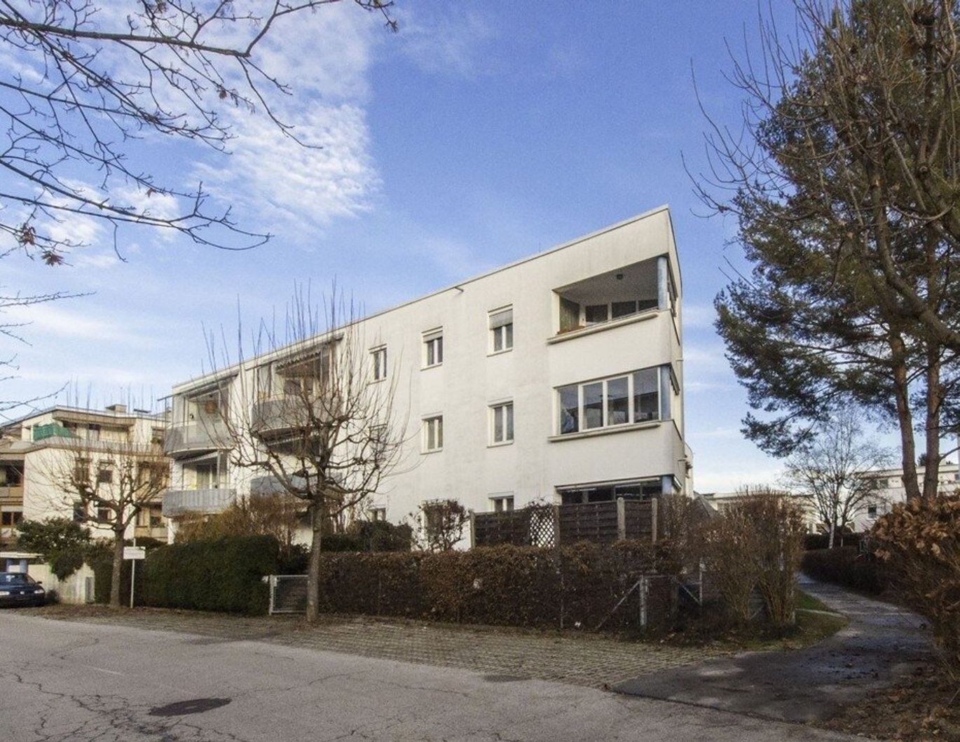 Geräumige Dreizimmerwohnung mit Westloggia im UNI-Viertel