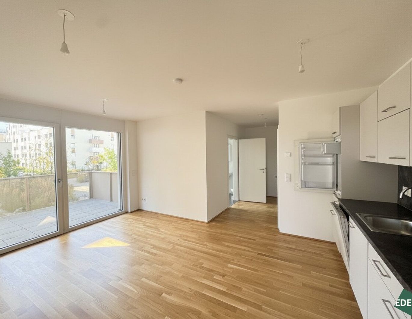 Moderne 2-Zimmer-Wohnung mit Balkon nahe U1