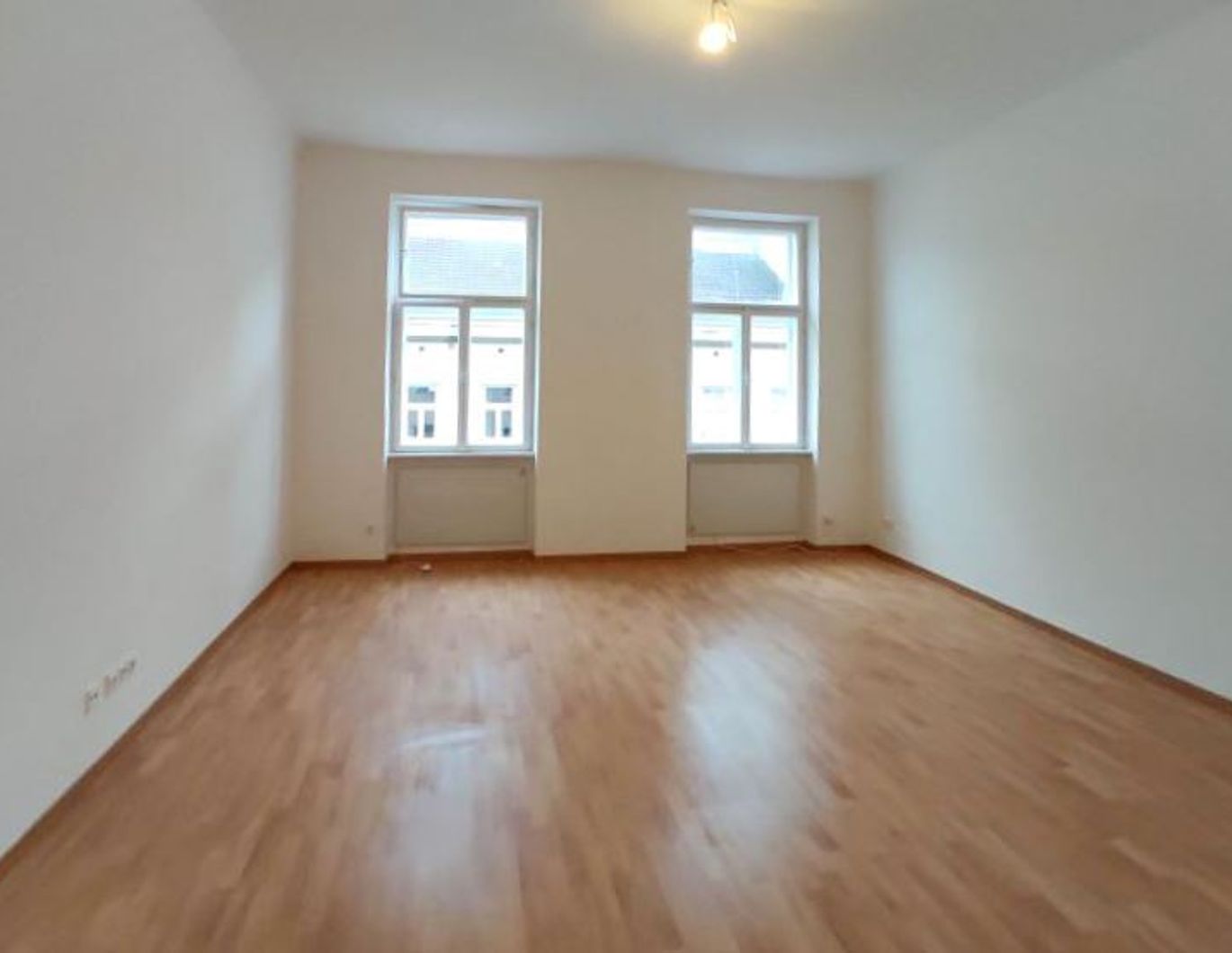 1200 Wien/Nähe U6: Attraktive 40m2 Wohnung - 3. Liftstock - barrierefrei