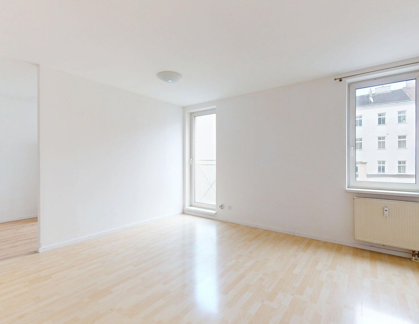 Kohlgasse/Ecke Brandmayergasse: Gepflegte Singlewohnung nahe dem Siebenbrunnenmarkt und dem Hauptbahnhof