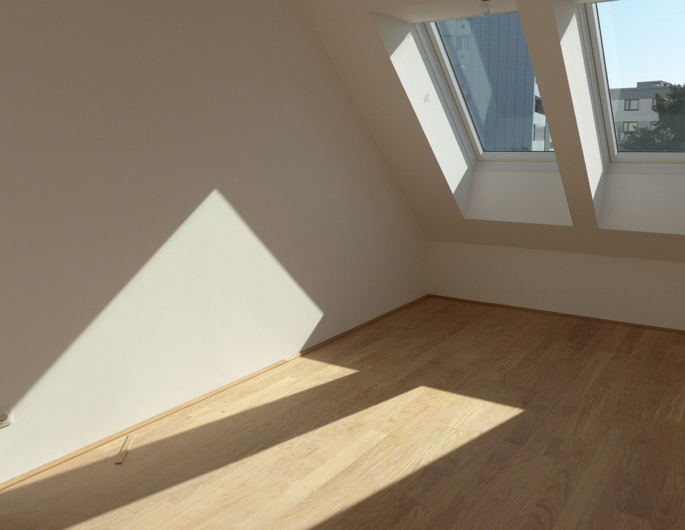 Stylische DG-Wohnung Nahe Brucknerhaus