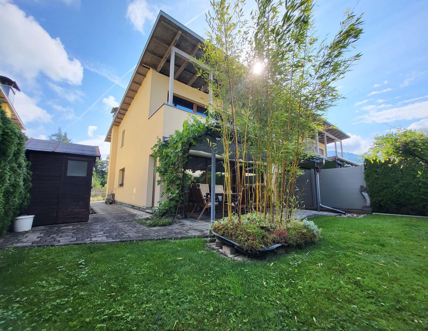 Eckreihenhaus sofort verfügbar