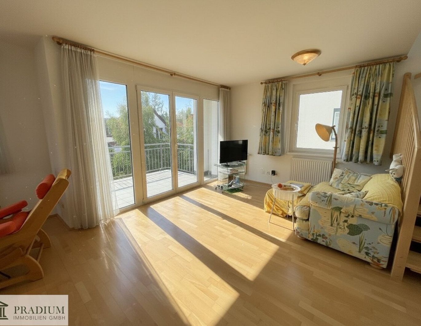 Wiener Wohnjuwel - 3-Zimmer-Maisonette-Wohnung mit Terrasse und TG-Stellplatz