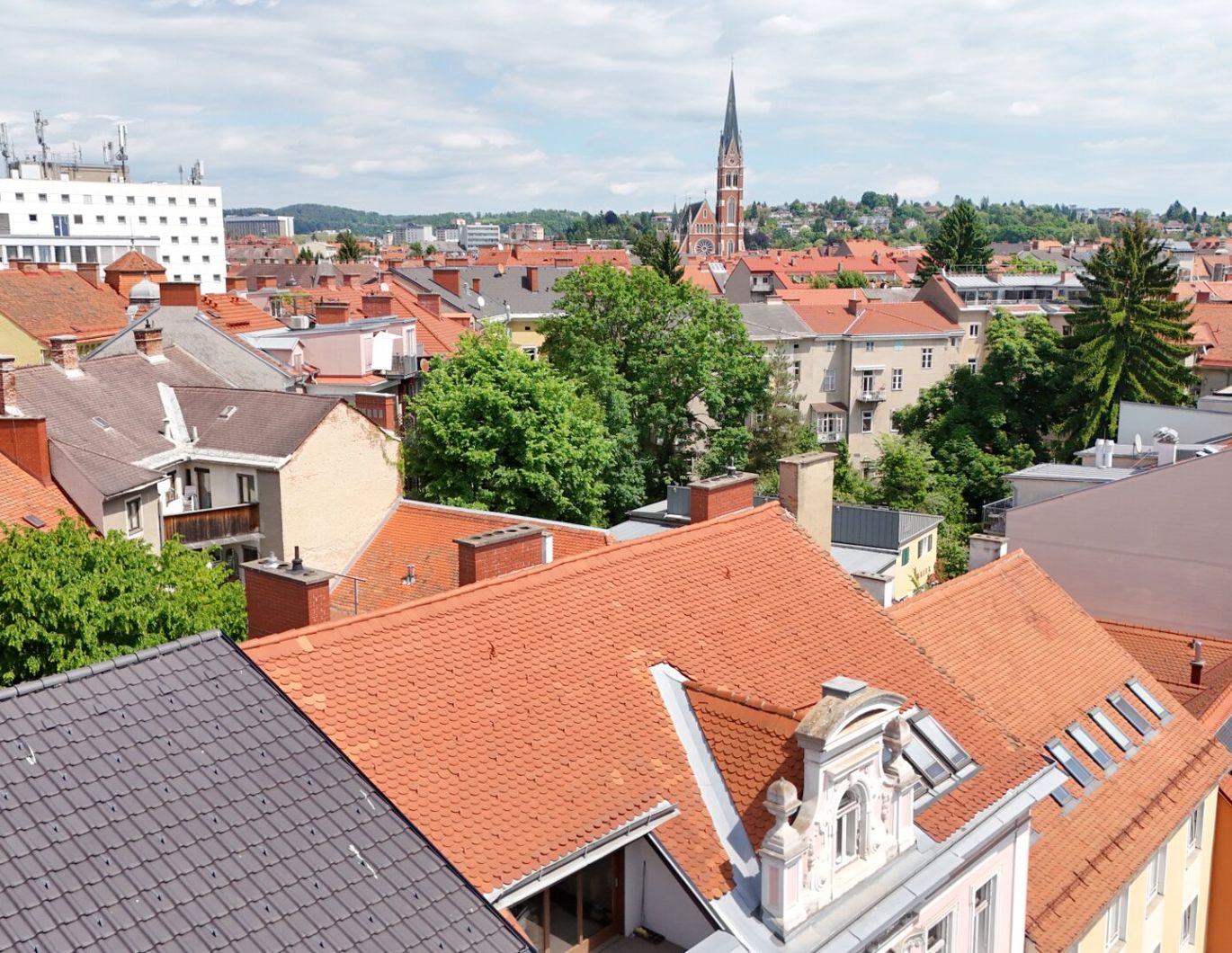 CLOUD 9 - Stadtblick² - Dachgeschoss-Maisonette mit Herz-Jesu-Blick und Klimaanlage!