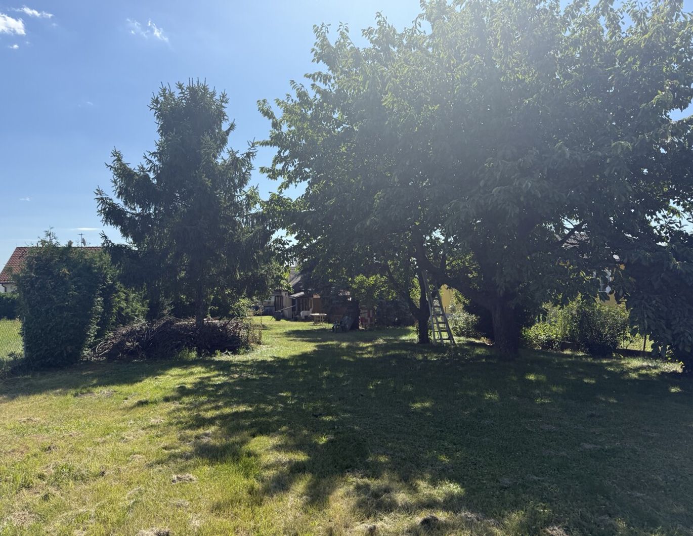 2034 Großharras - Idyllisches Landhaus mit großem Garten und Nebengebäuden