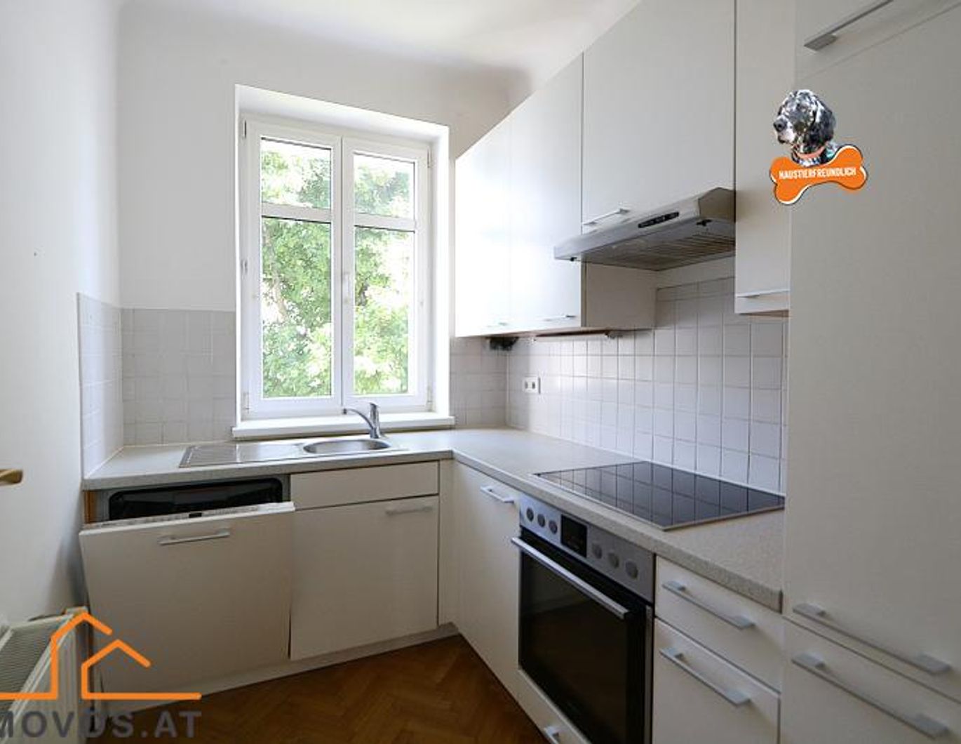 Sonnige 2,5 Zimmer + Küche extra mit idealem Grundriss und BALKON-OPTION in Gersthofer Grünlage